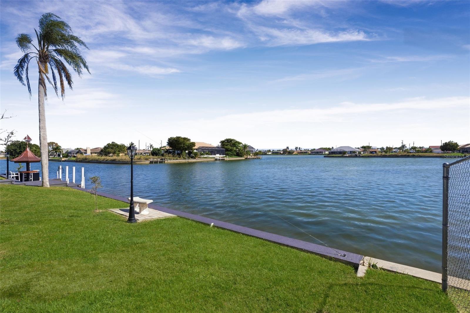 29 10th Avenue, FL