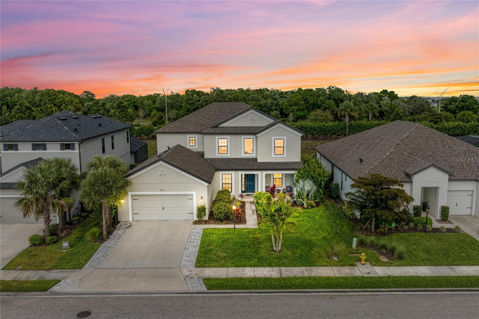 16528 Paynes Mill Dr, FL