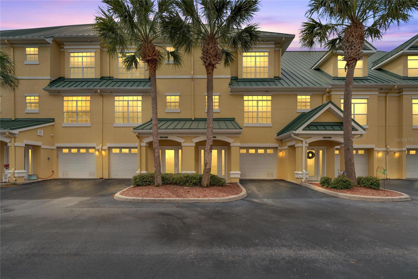 6414 Sunset Bay Circle, FL