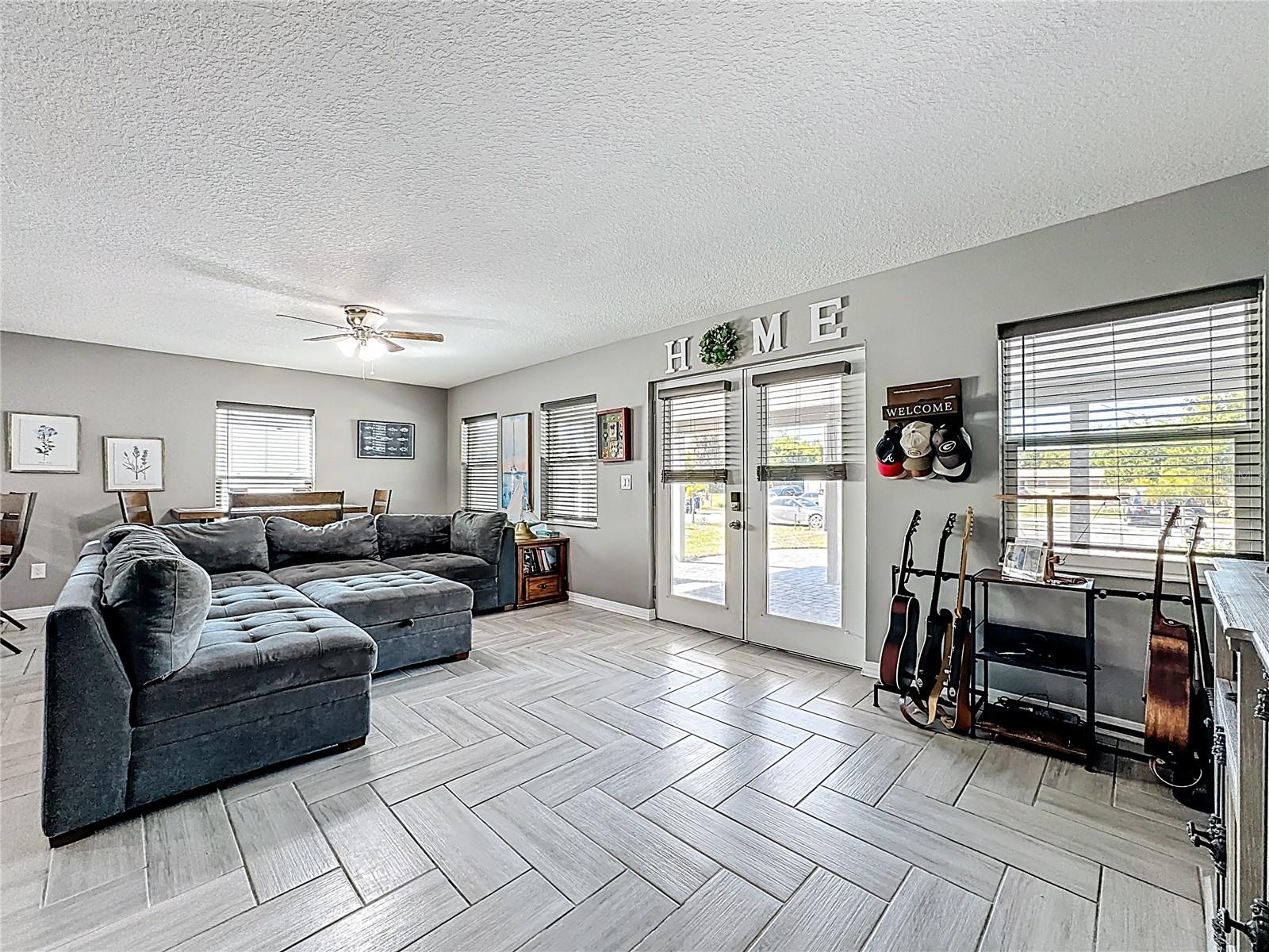 321 21st Street, FL