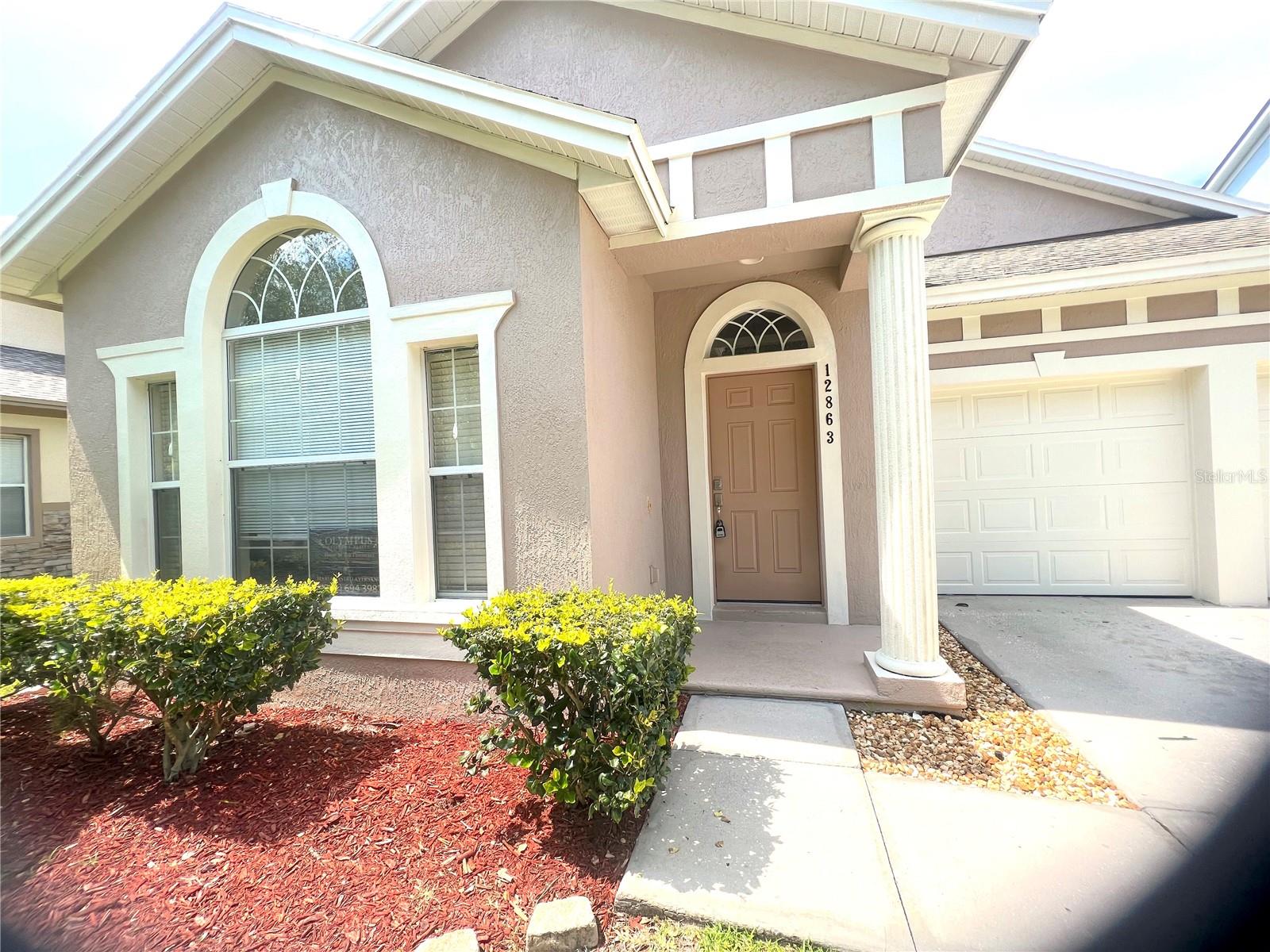 12863 Holdenbury Ln, FL