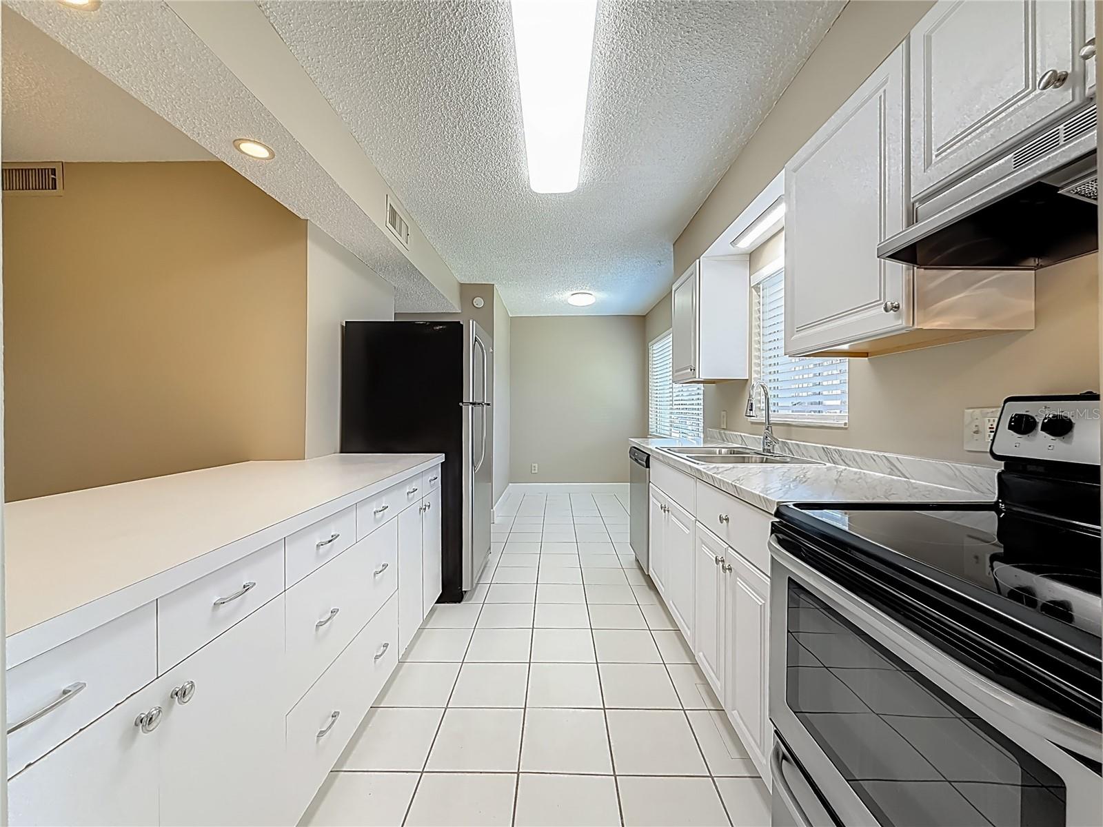 6301 Newtown Circle, FL