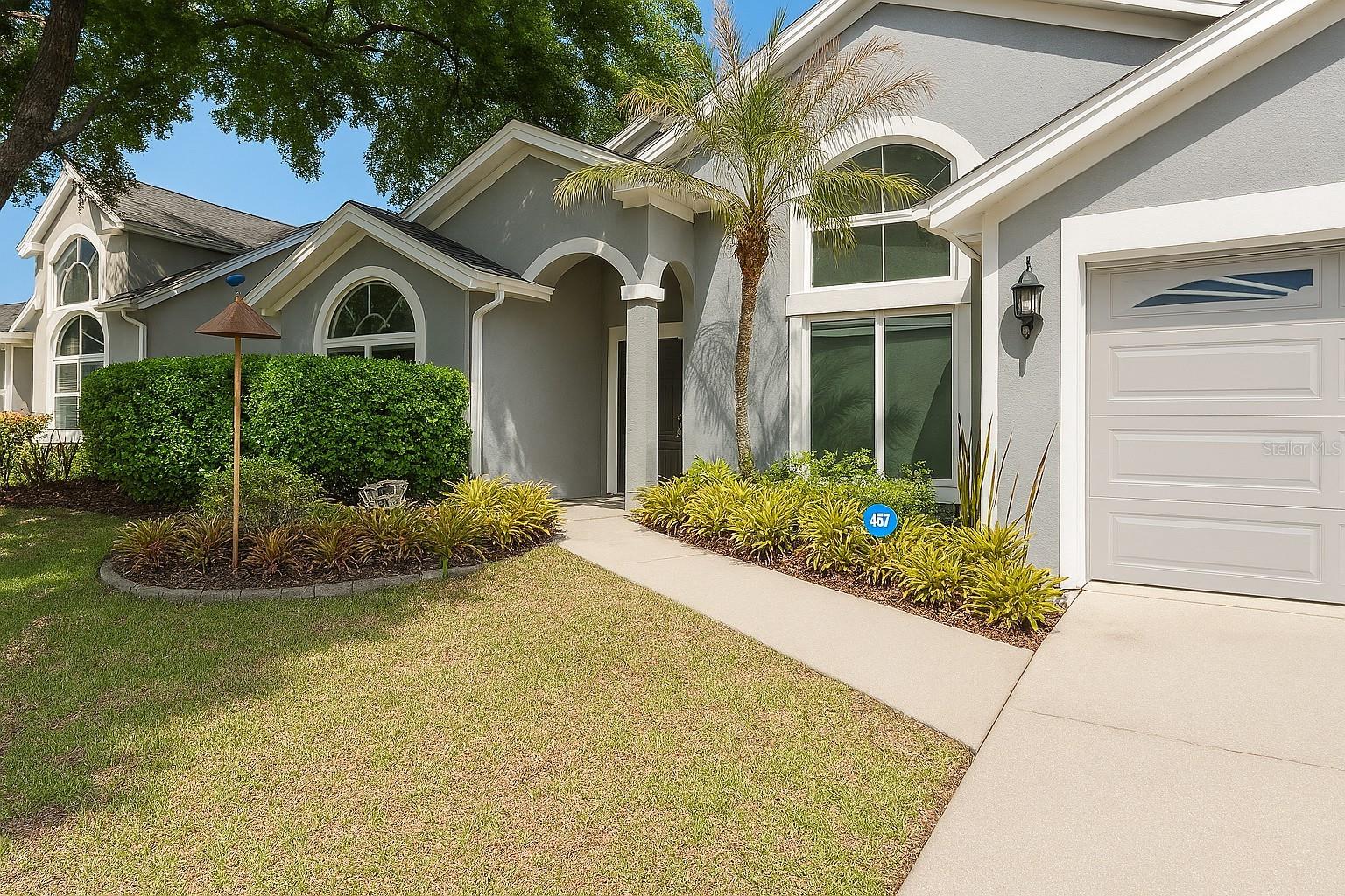 4605 Oak River Circle, FL
