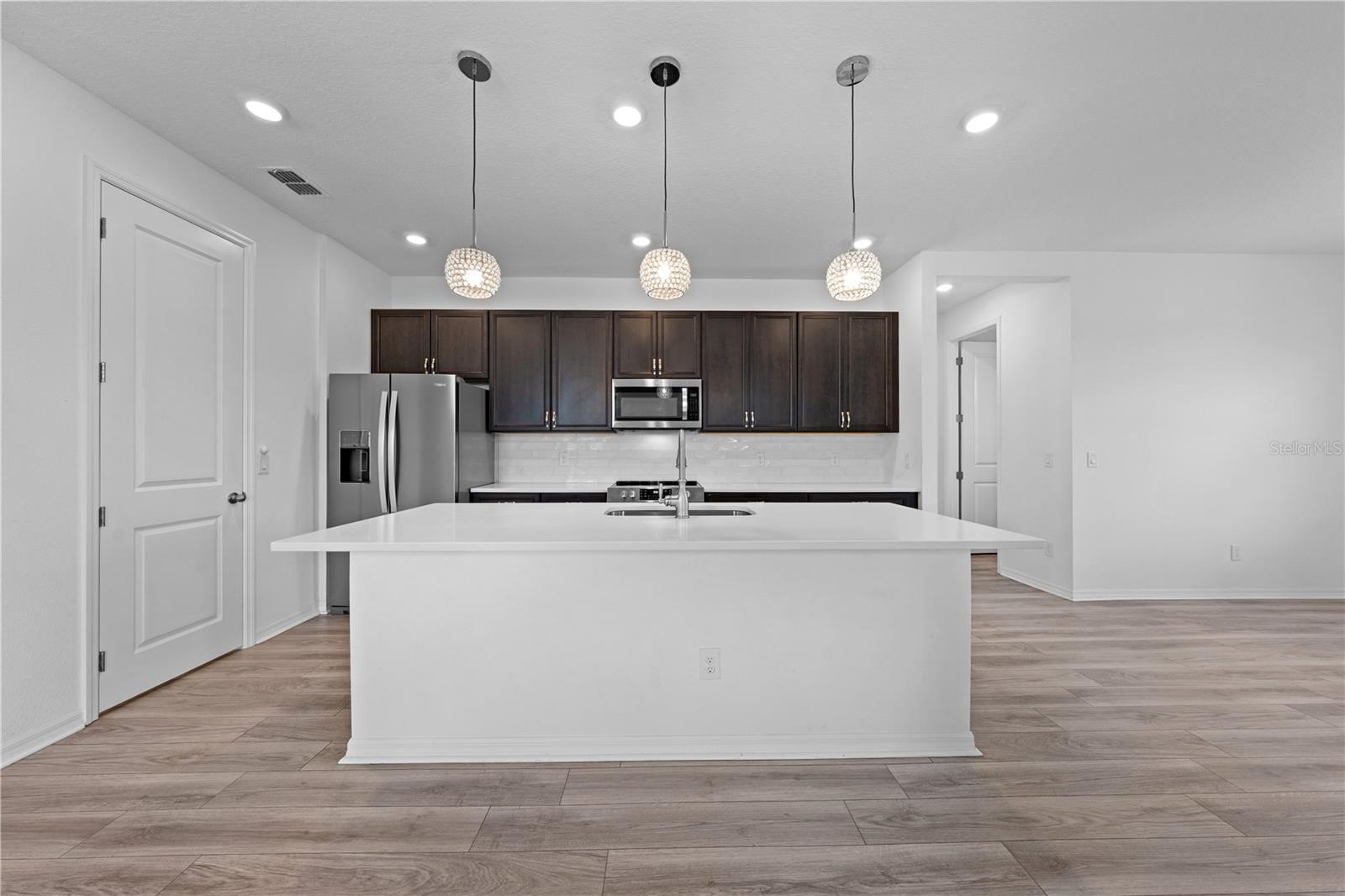 920 Livestock Loop, FL