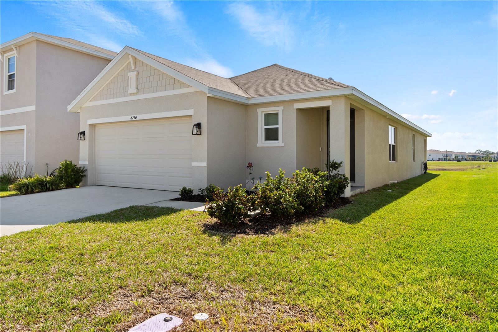 6250 Wandering Willow Dr, FL