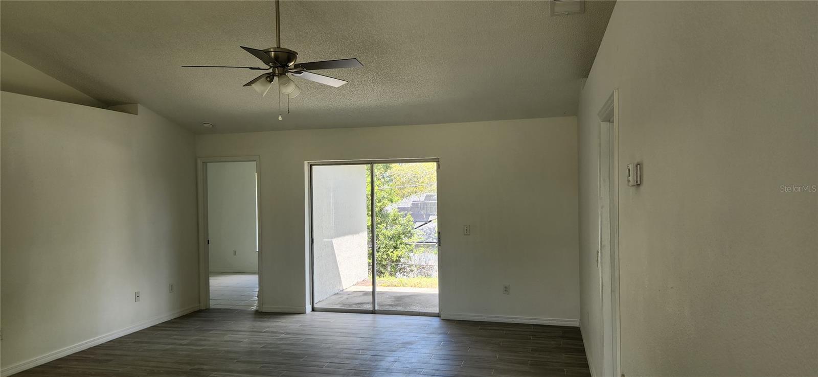 135 Larchmont Drive, FL
