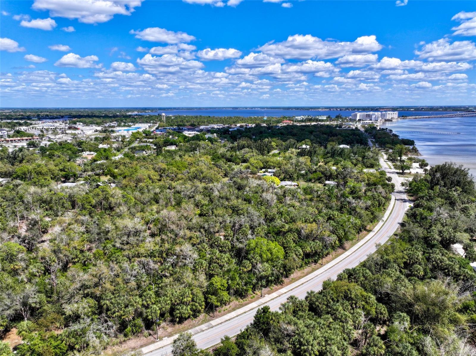 22901 Bayshore Rd, FL