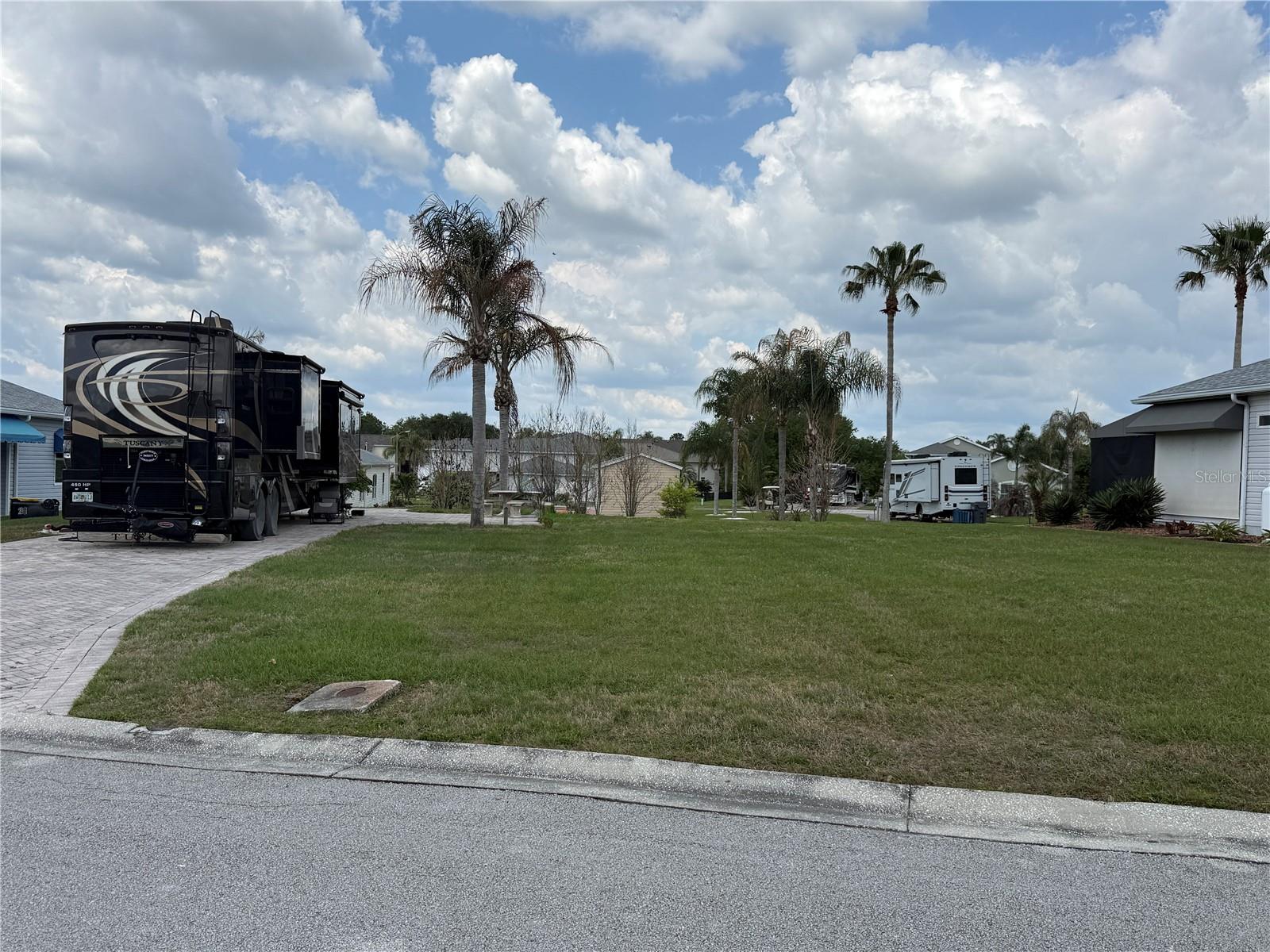 1030 Rally Dr, FL