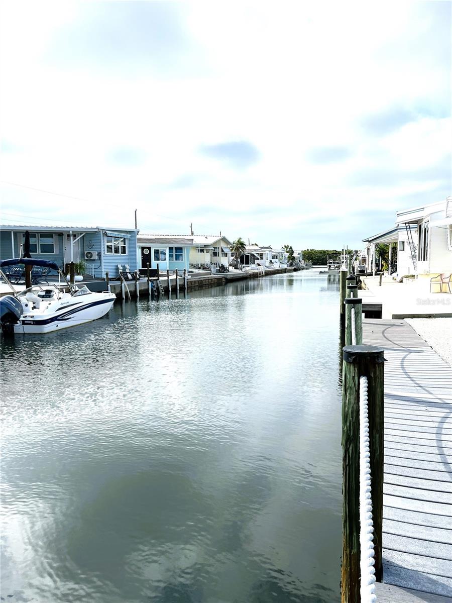 6905 Bayou Lane, FL
