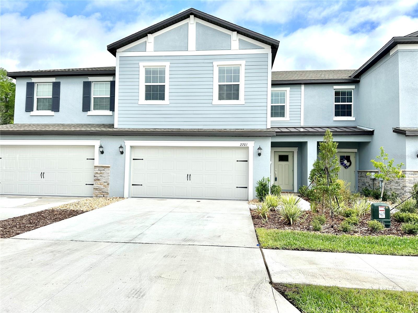 2201 Cerulean Sky Dr, FL