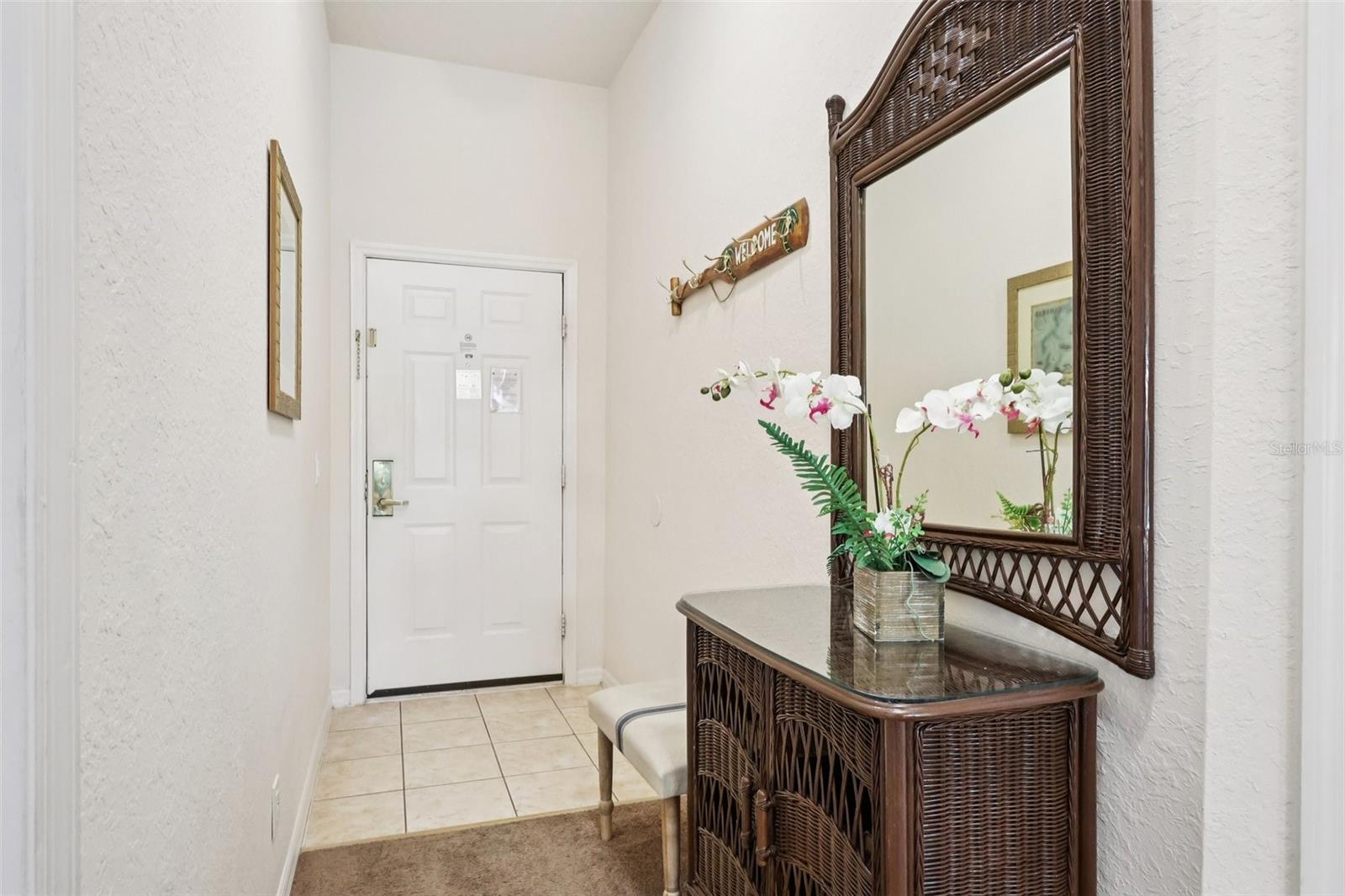 915 New Providence, FL