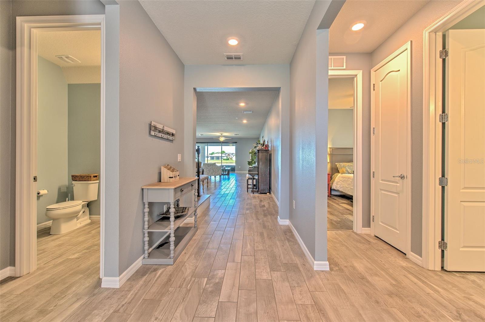 13821 Tonya Anne Drive, FL