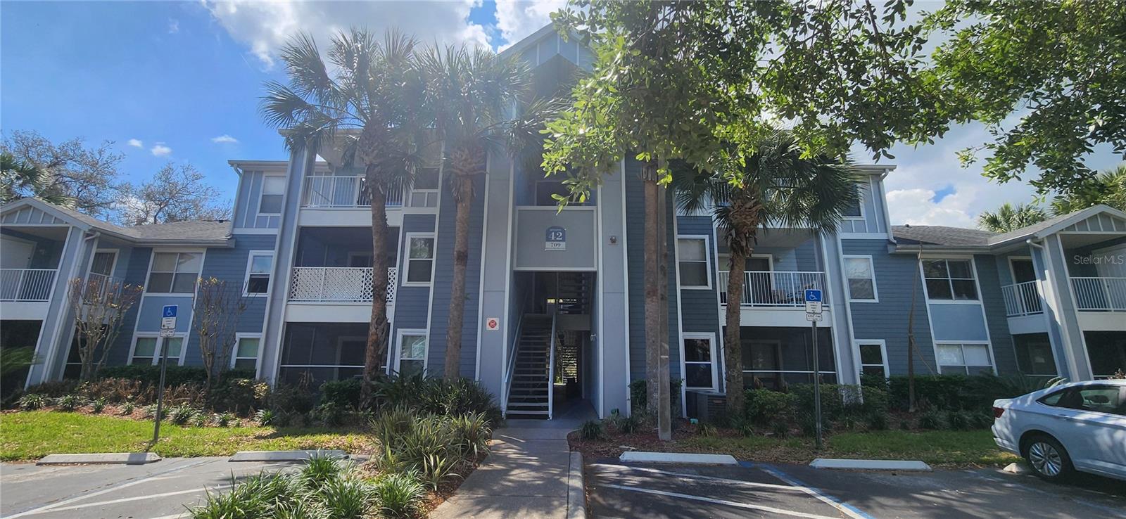 709 Secret Harbor Ln #213, FL