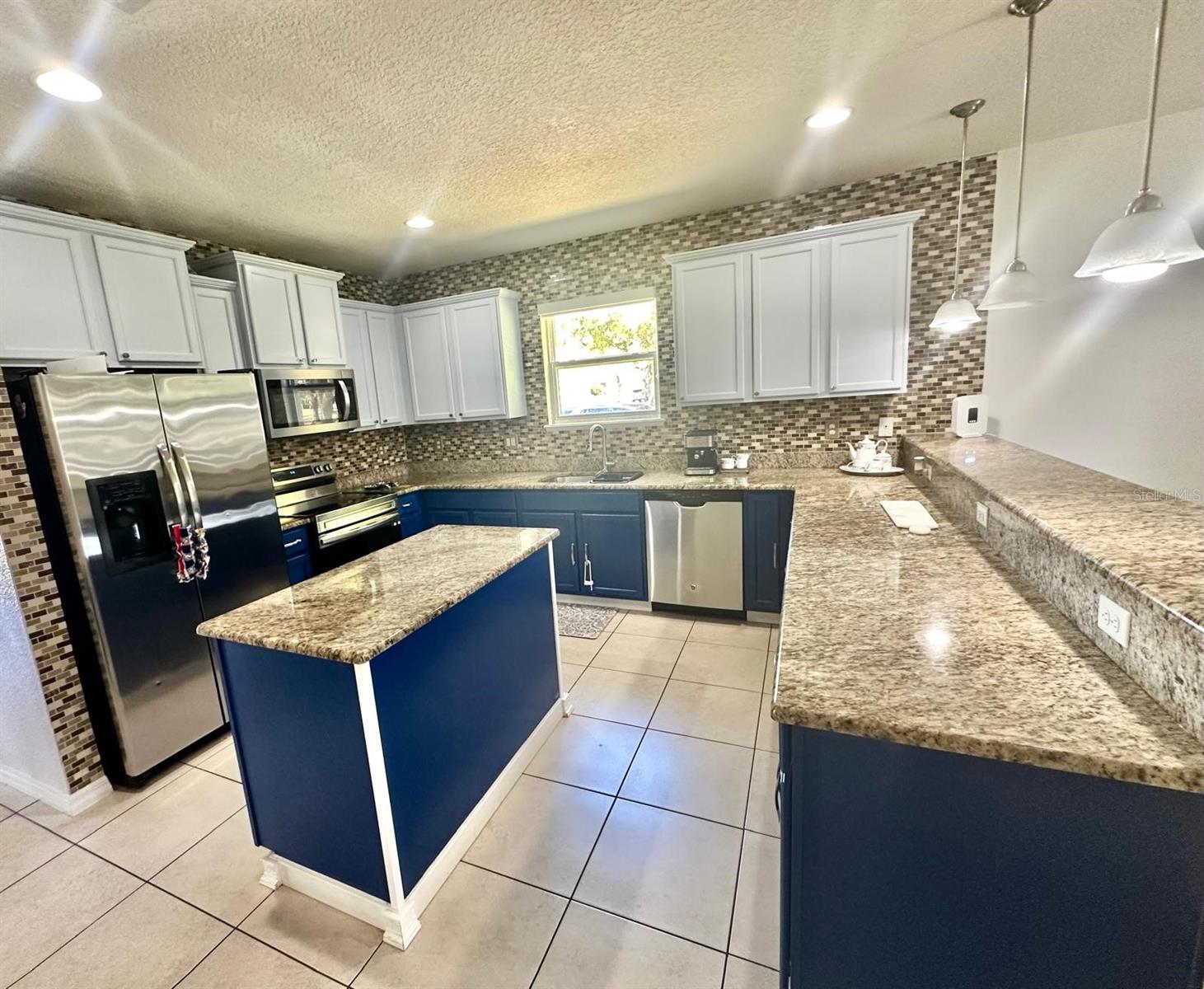 1901 Nations Way, FL