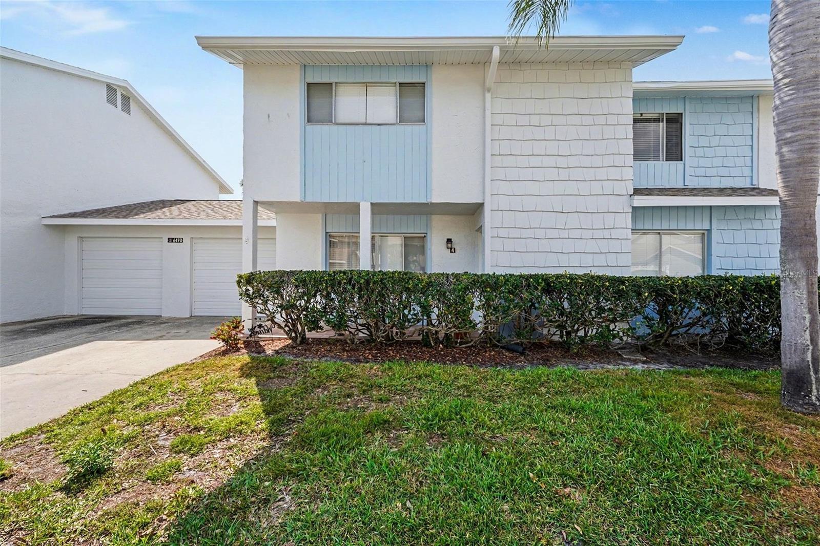 6490 Cape Hatteras Way Ne #4, FL