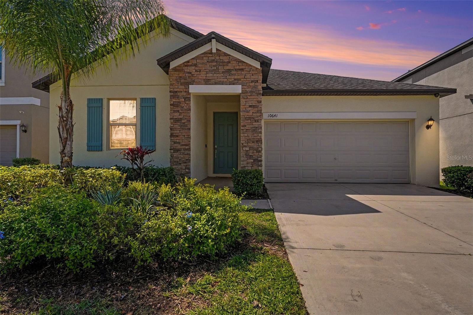 10641 Bahama Woodstar Court, FL