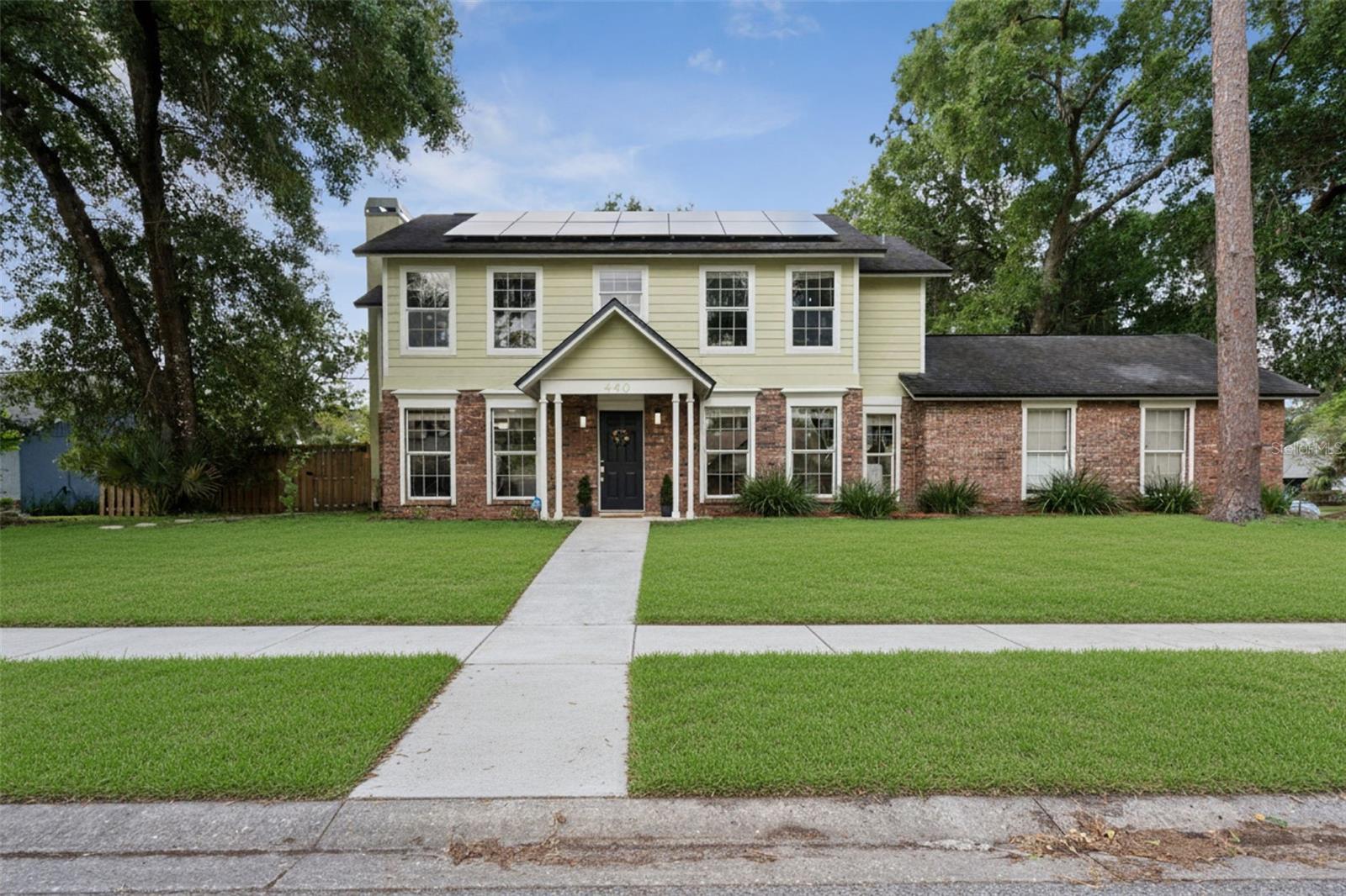 440 Buckskin Court, FL