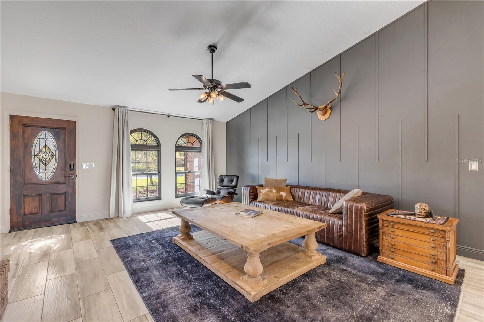 171 Live Oak Court, FL