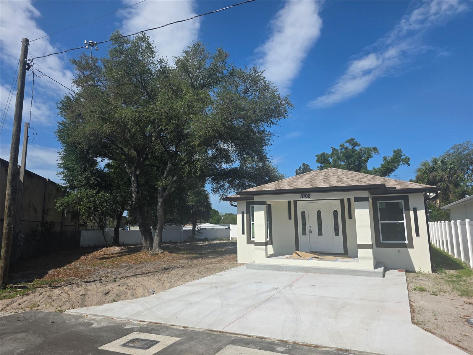 3702 Smith Street, FL