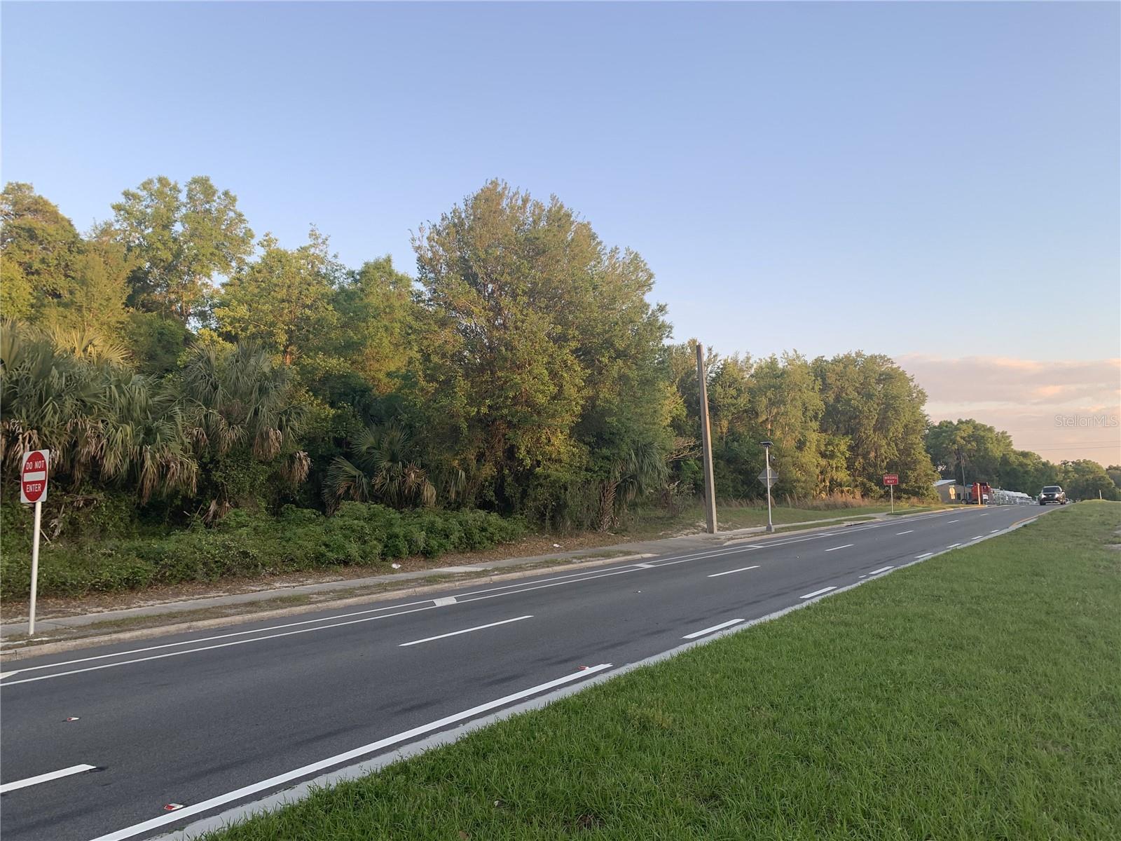 18111 Us Hwy 301, FL