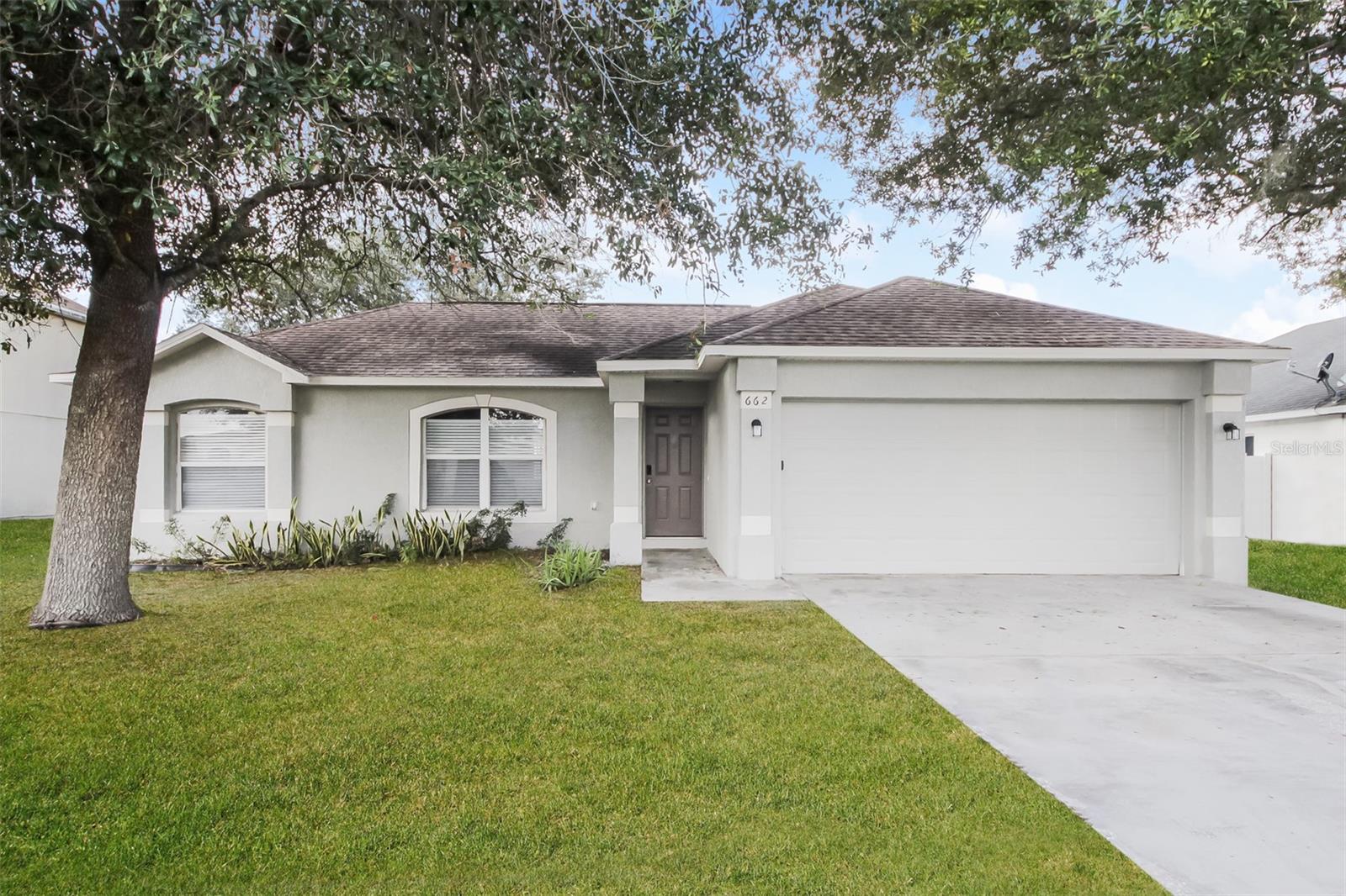 662 Brockton Dr, FL