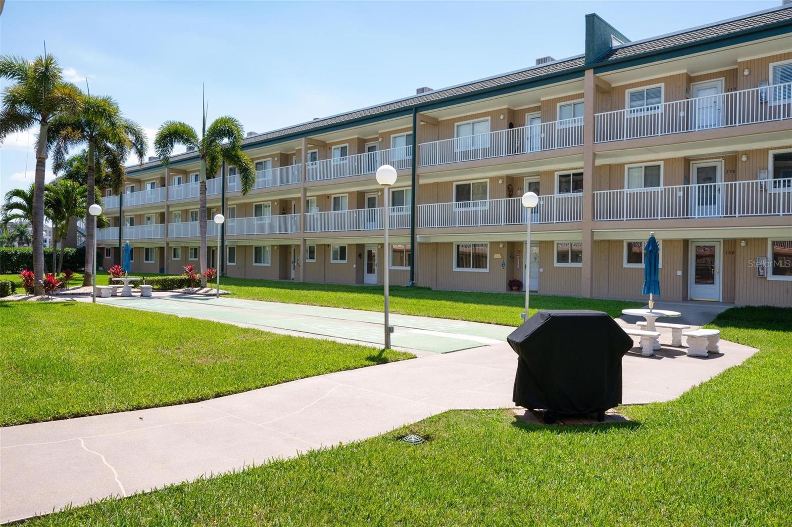 150 Harborside Ave #303, FL