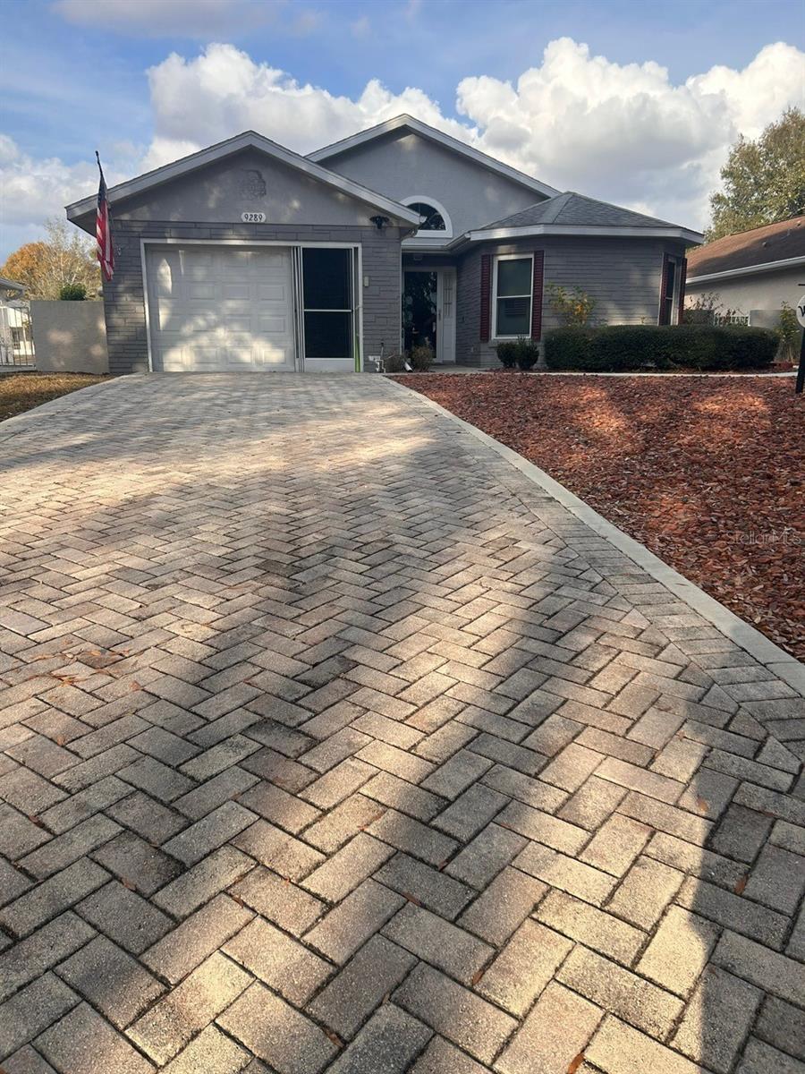 9289 92nd Lane, FL