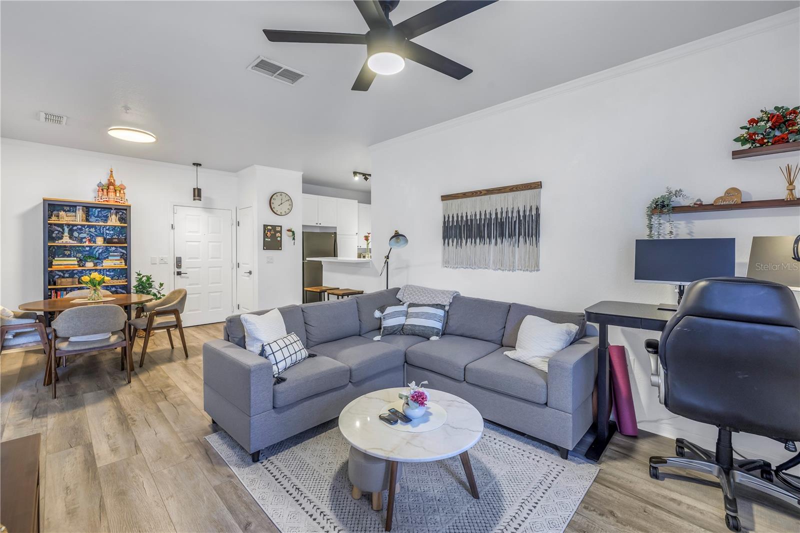 4221 Spruce Street, FL