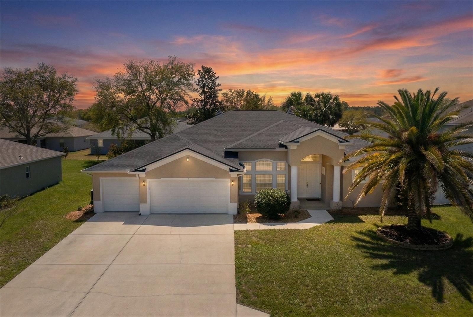 9 London Dr, FL