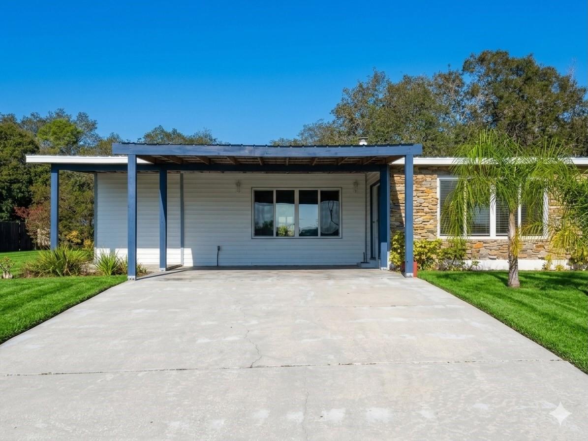 6423 Old Oak Avenue, FL