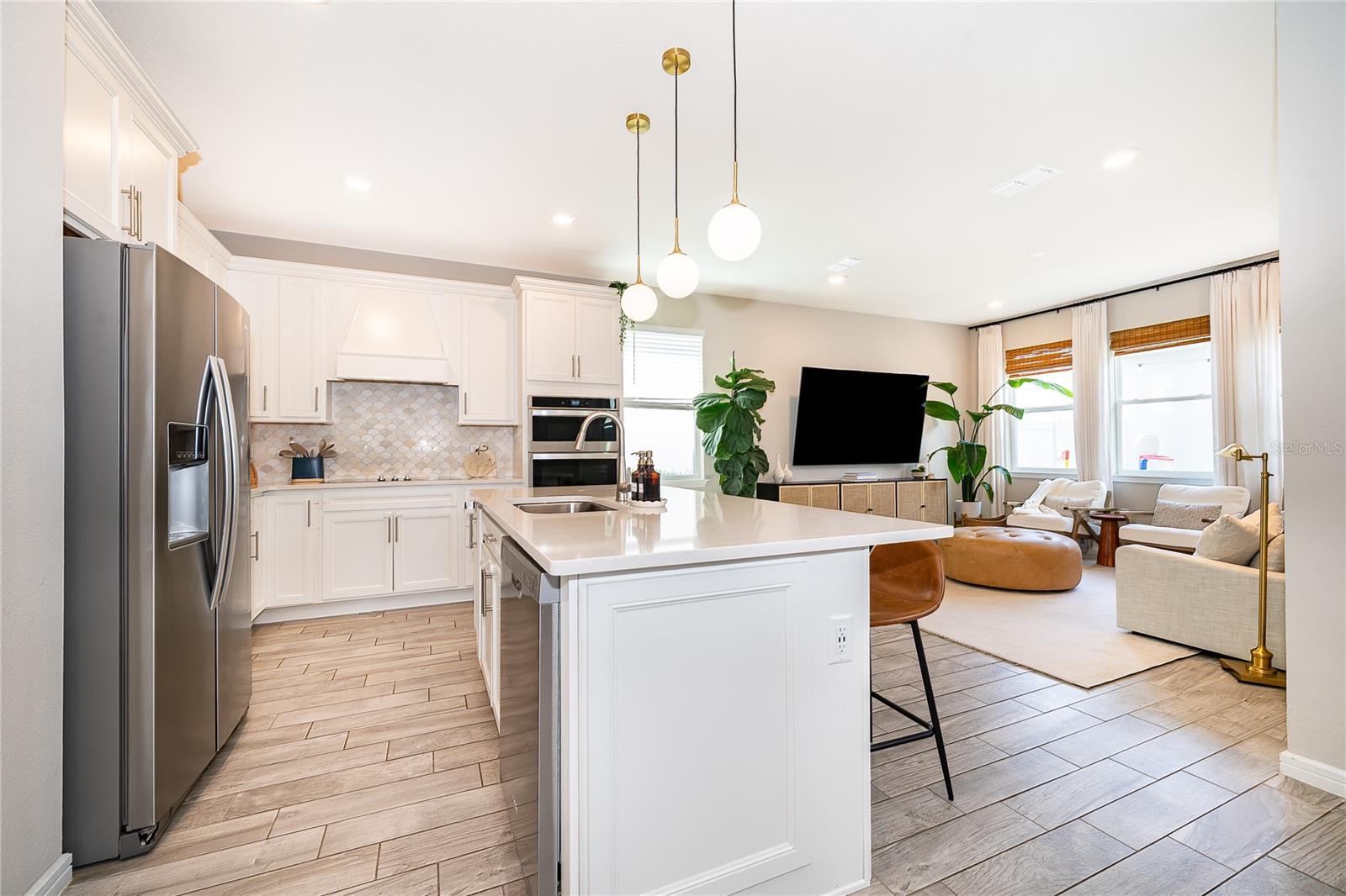 14226 Lanikai Beach Drive, FL