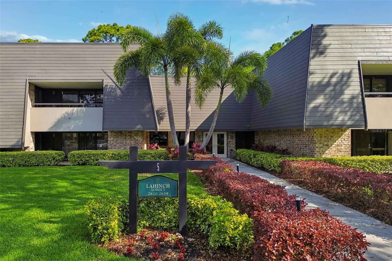 36750 Us Highway 19 N #8-202, FL