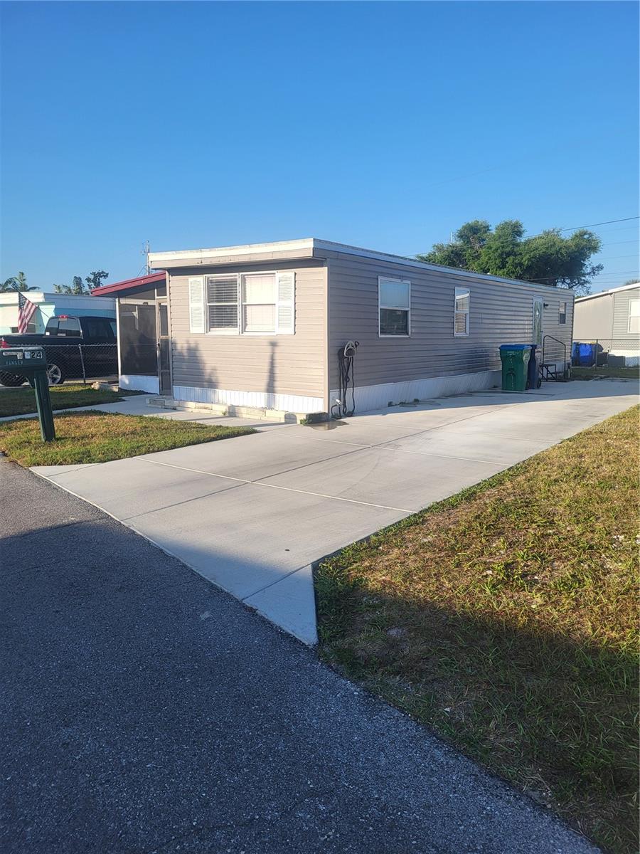 6580 Seminole Boulevard, FL