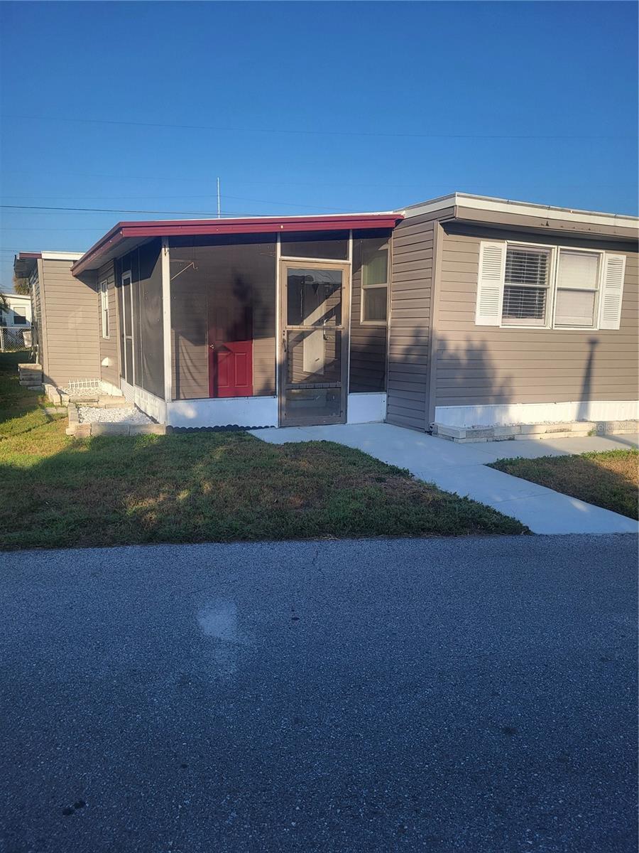 6580 Seminole Boulevard, FL