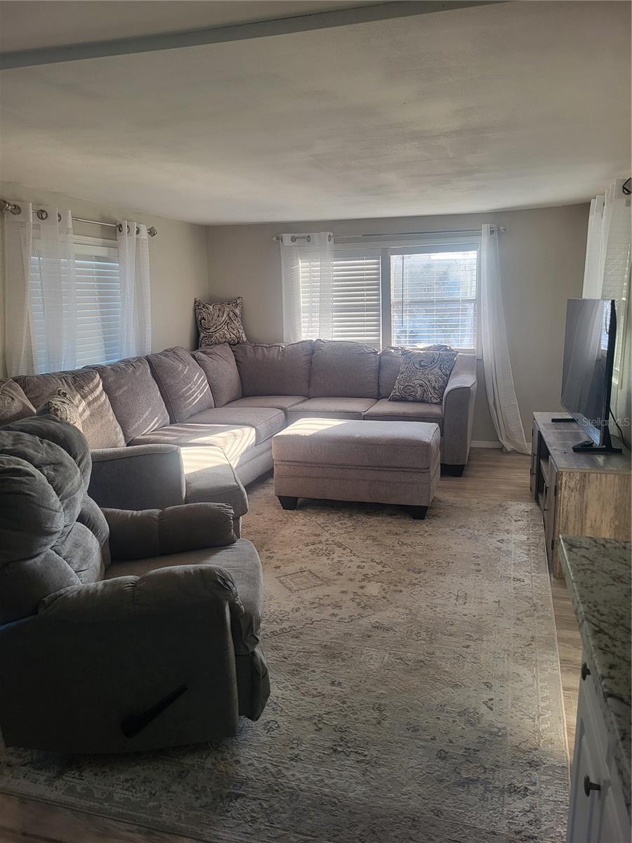 6580 Seminole Boulevard, FL