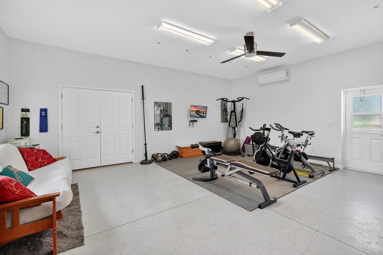 11 Cottonton Court, FL