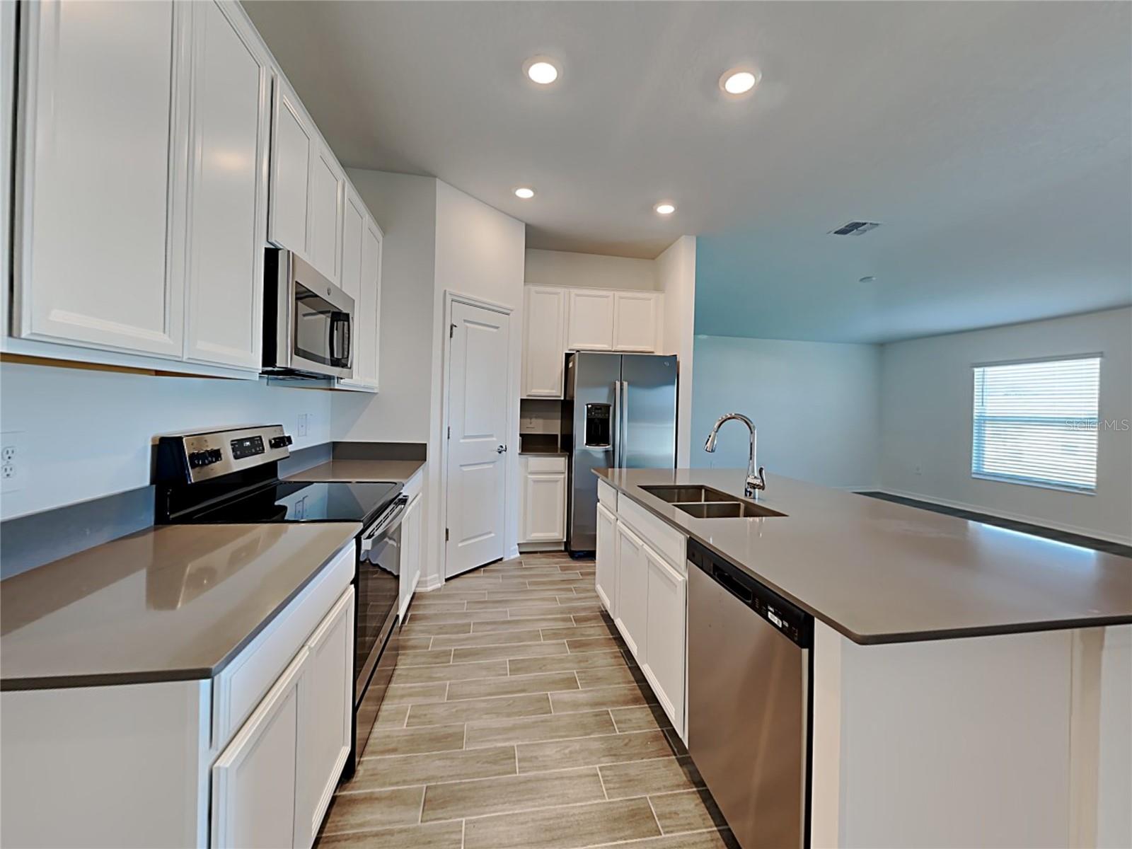 755 Staffora Street, FL