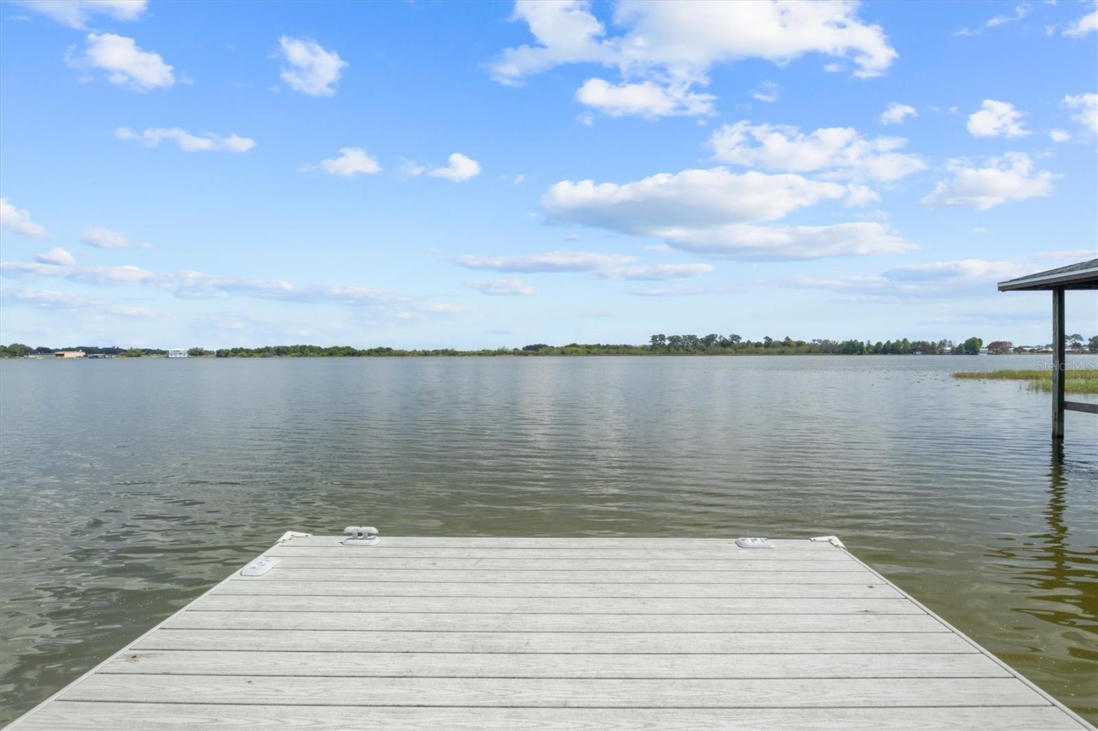 900 Lake Jessie Drive, FL