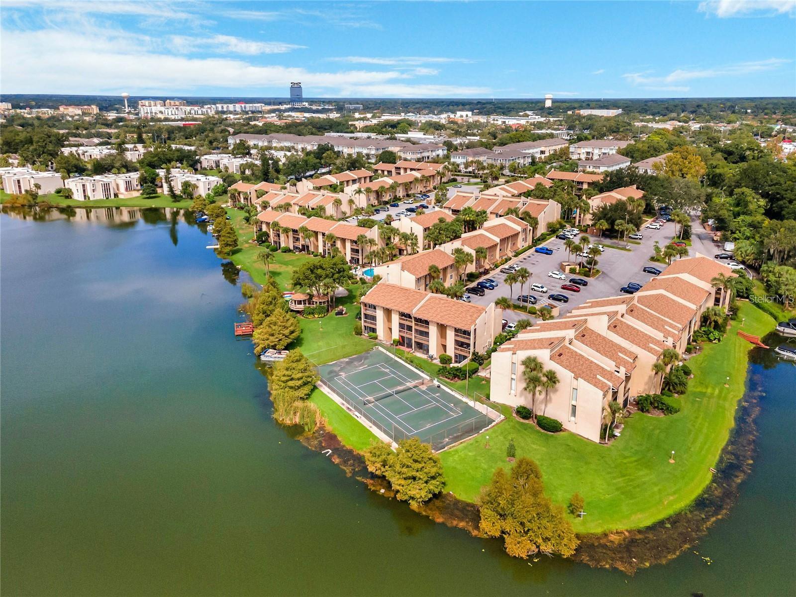626 Orange Dr #243, FL