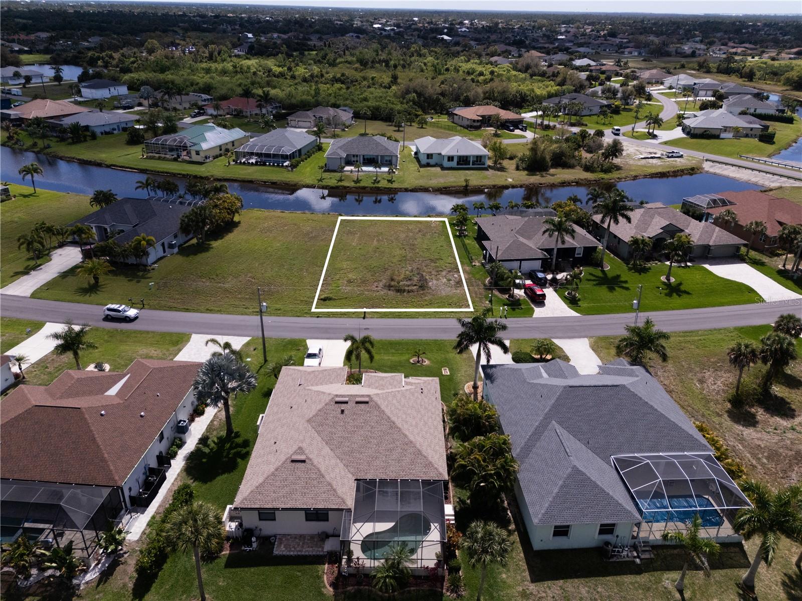134 White Marsh Lane, FL