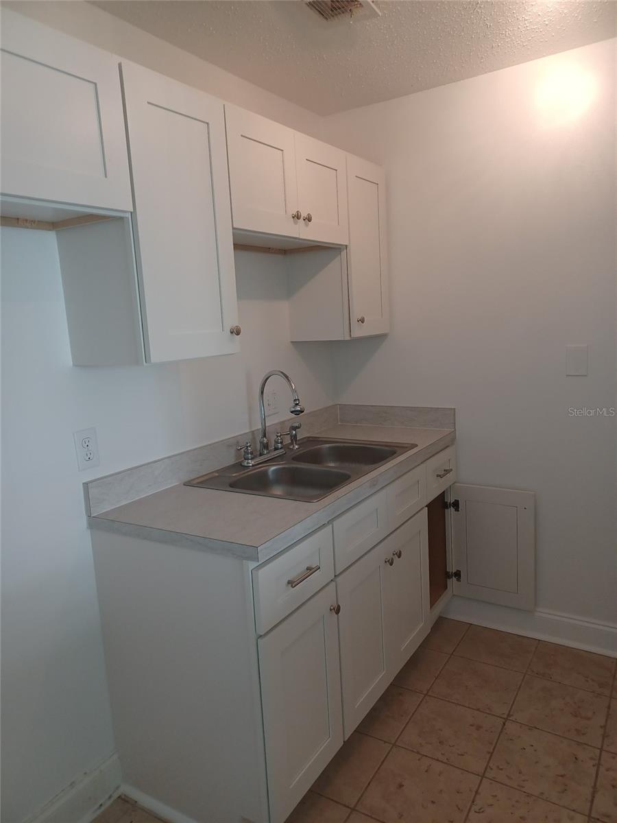 245 Mcmullen Booth Road, FL