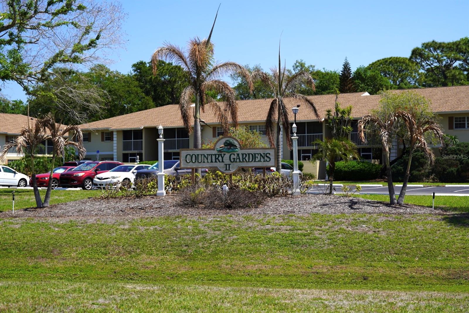 1664 Sunny Brook Ln Ne #103, FL