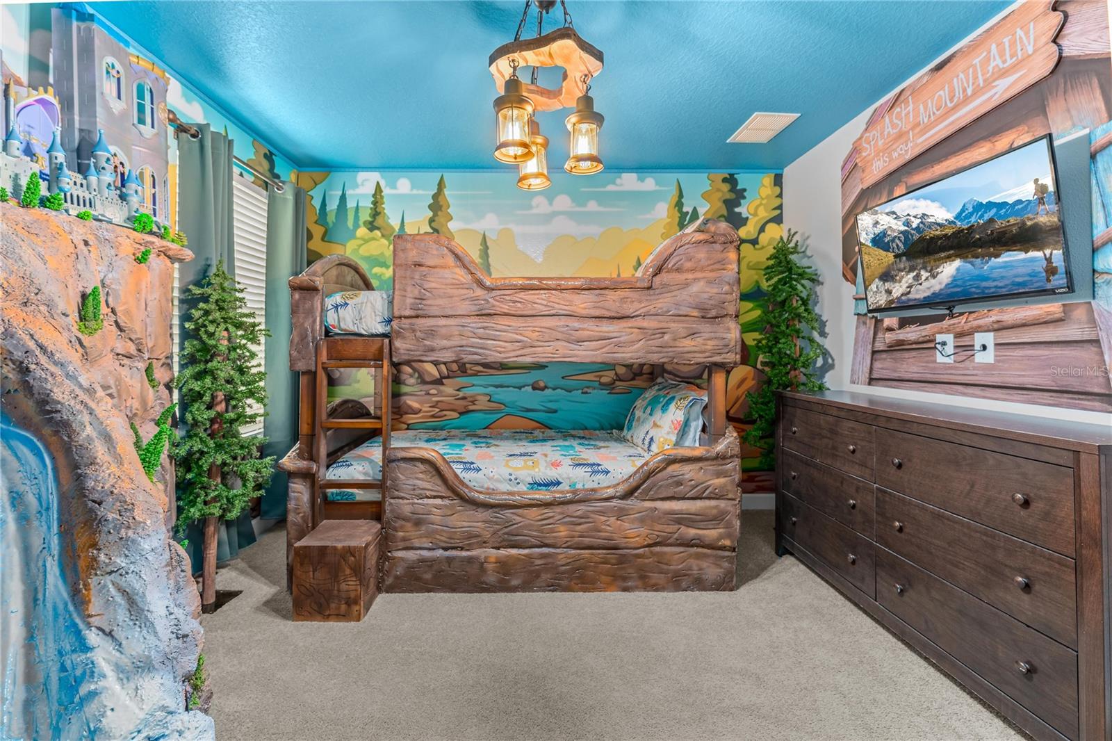 9158 Wedge Drive, FL