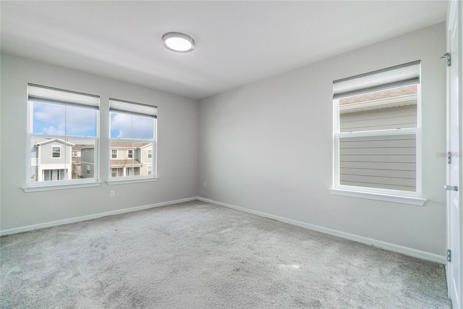 14218 Lanikai Beach Drive, FL