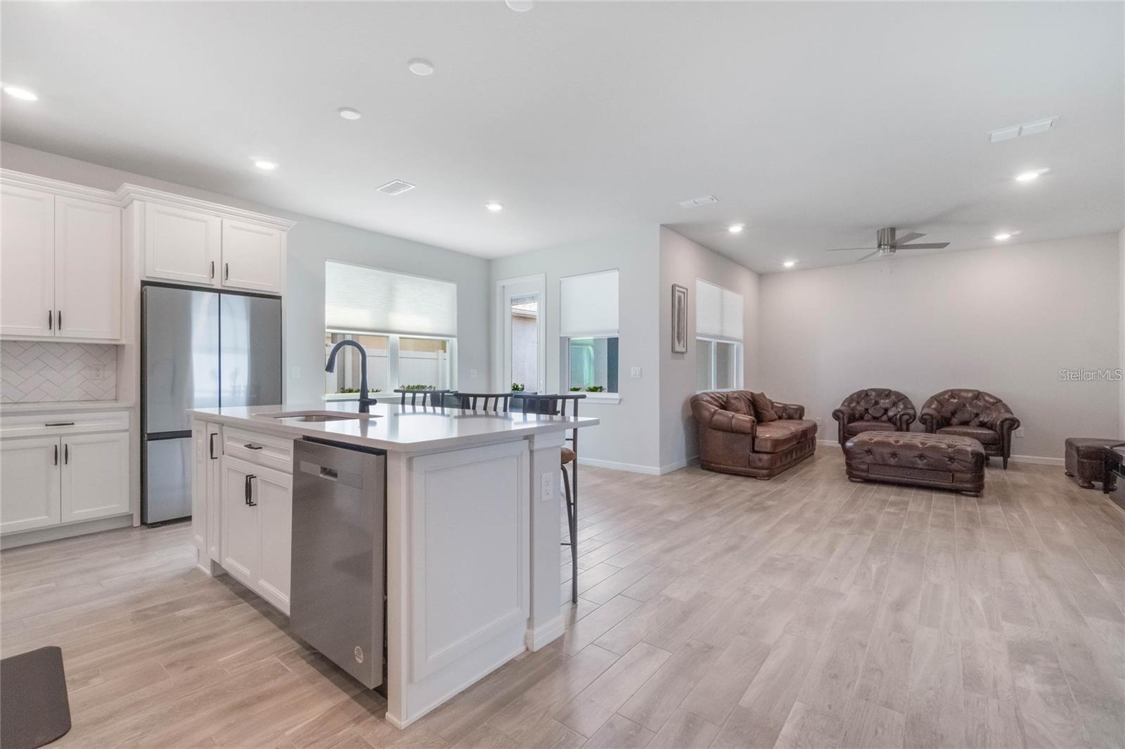 14218 Lanikai Beach Drive, FL
