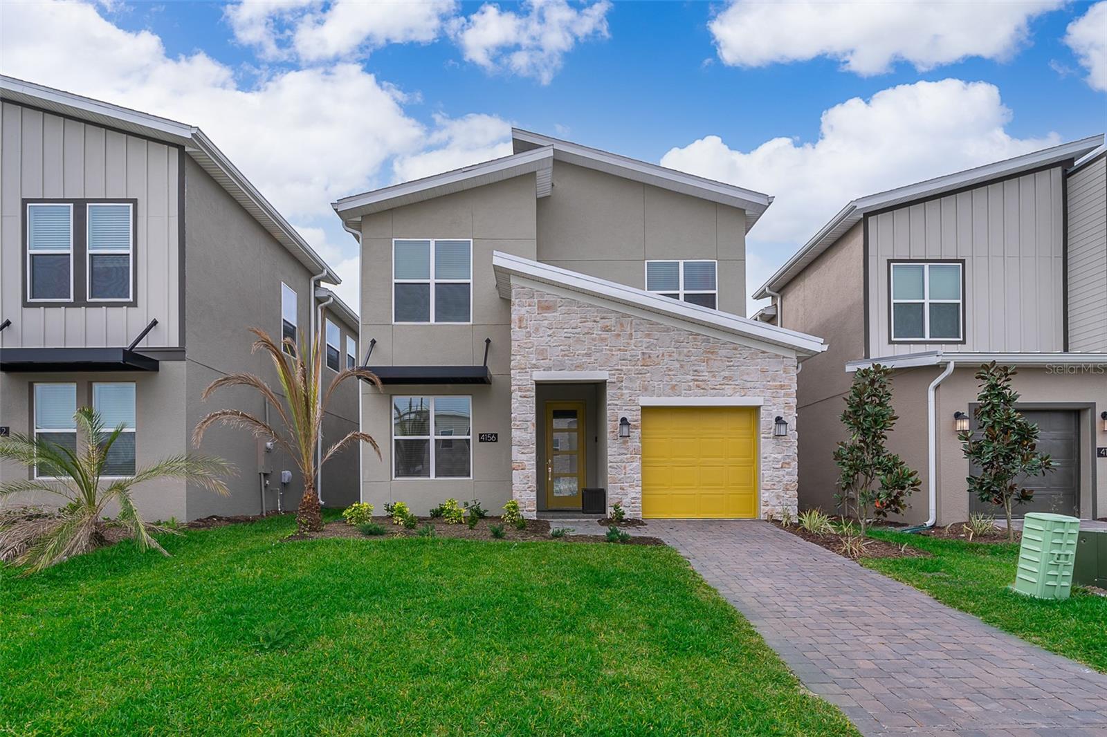4156 Paragraph Dr, FL