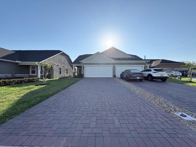 2668 Spider Lily Ct, FL