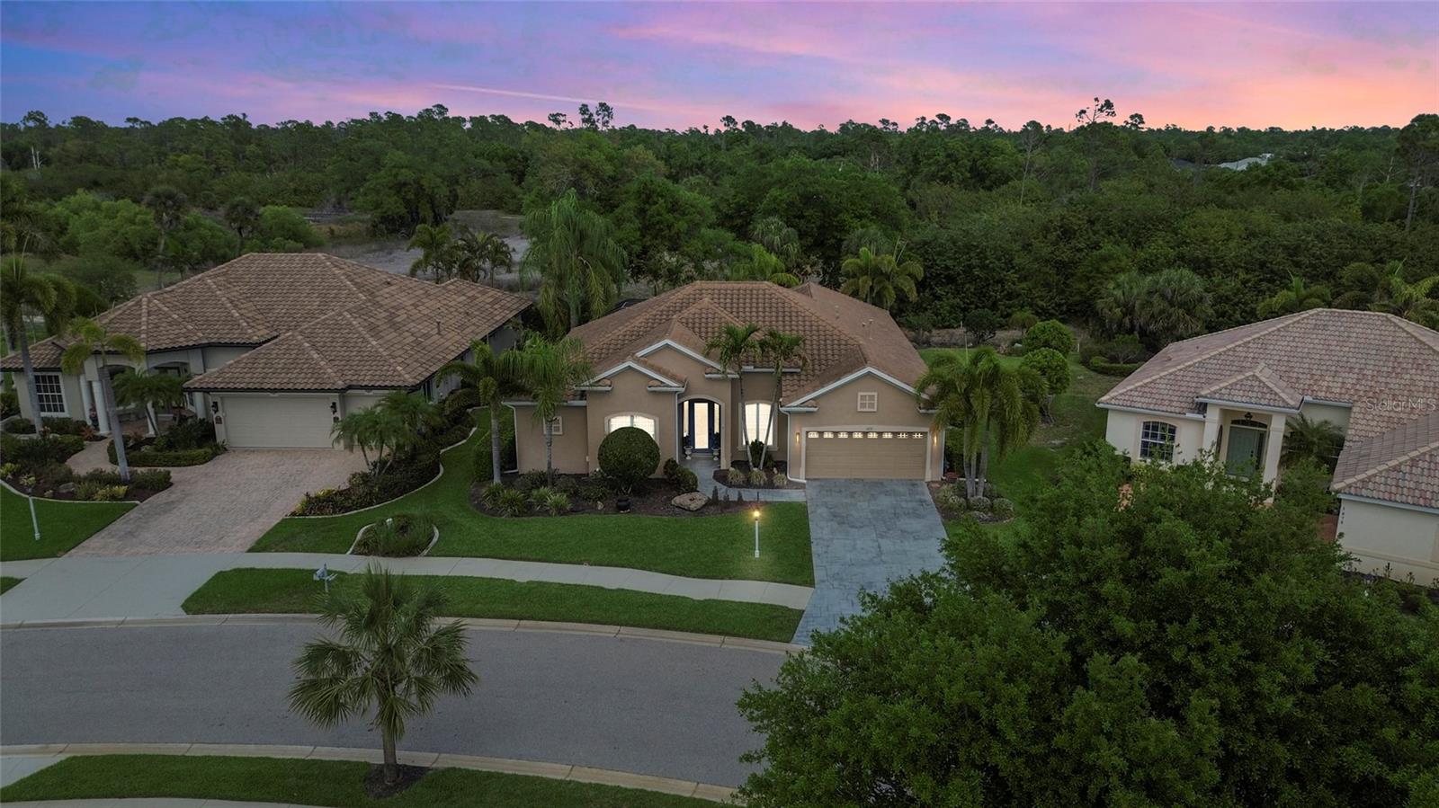 1872 Coconut Palm Circle, FL