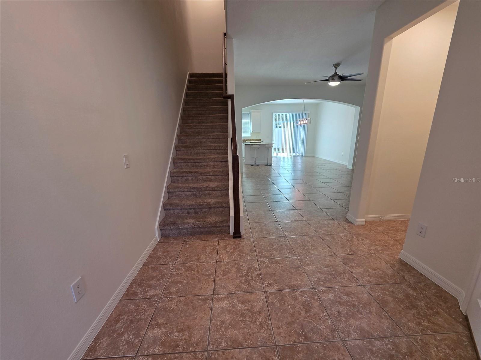9464 Tawnyberry Street, FL