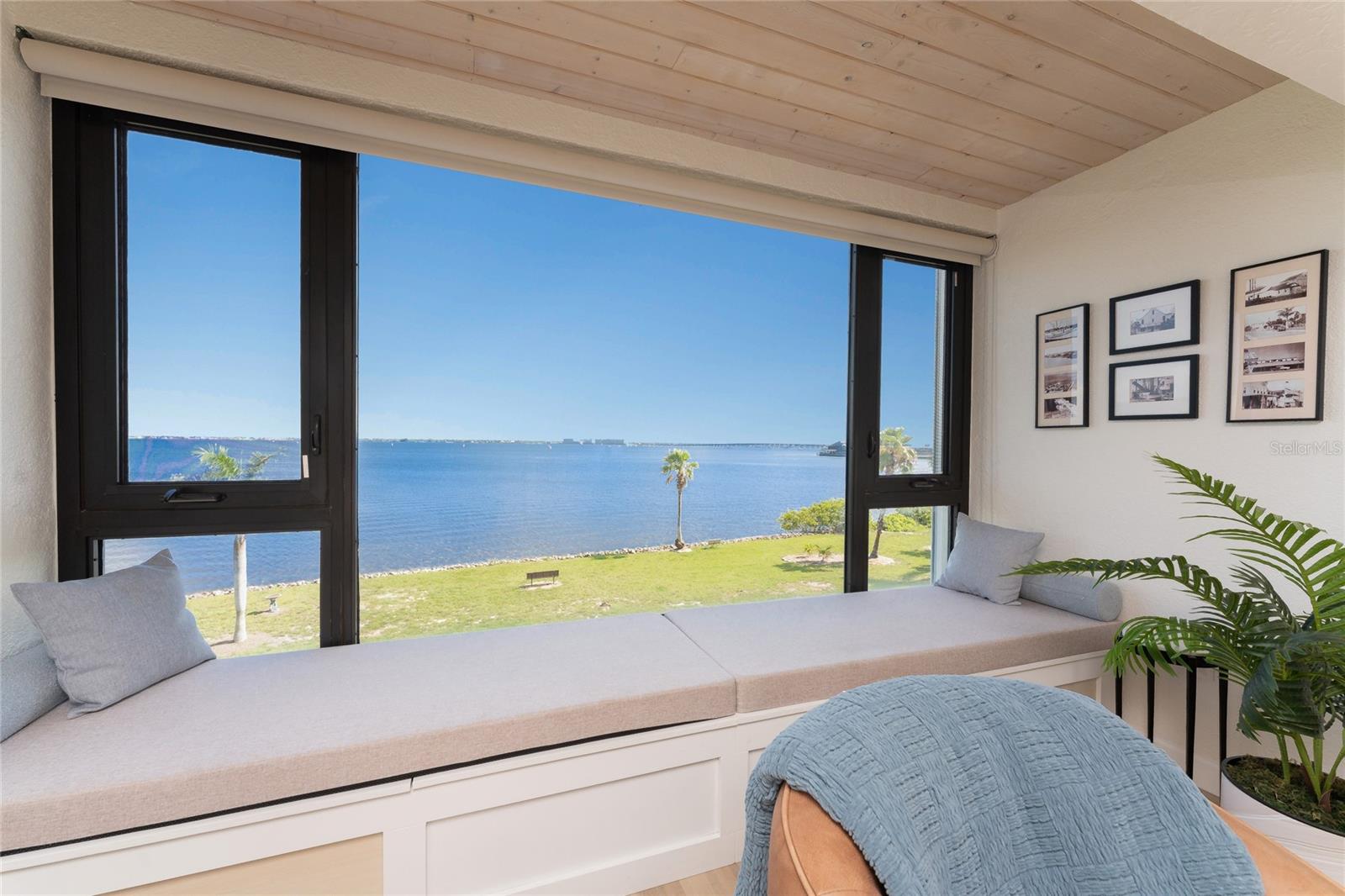 1500 Park Beach Circle, FL